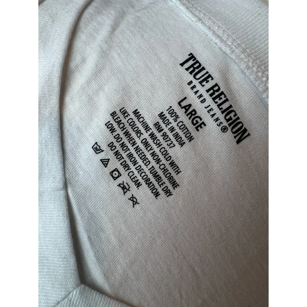 True Religion Tee Shirt Graphic White Mens Large Short‎ sleeve Vneck NWOT Black